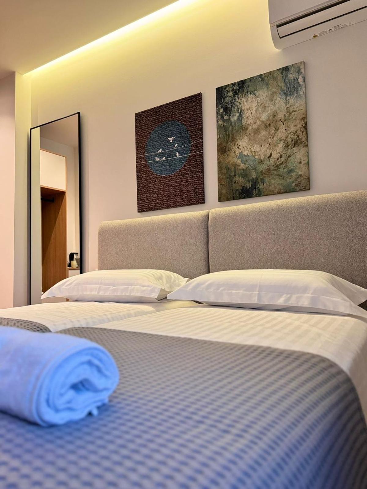 Izi Boutique Apartment Tirana Bagian luar foto