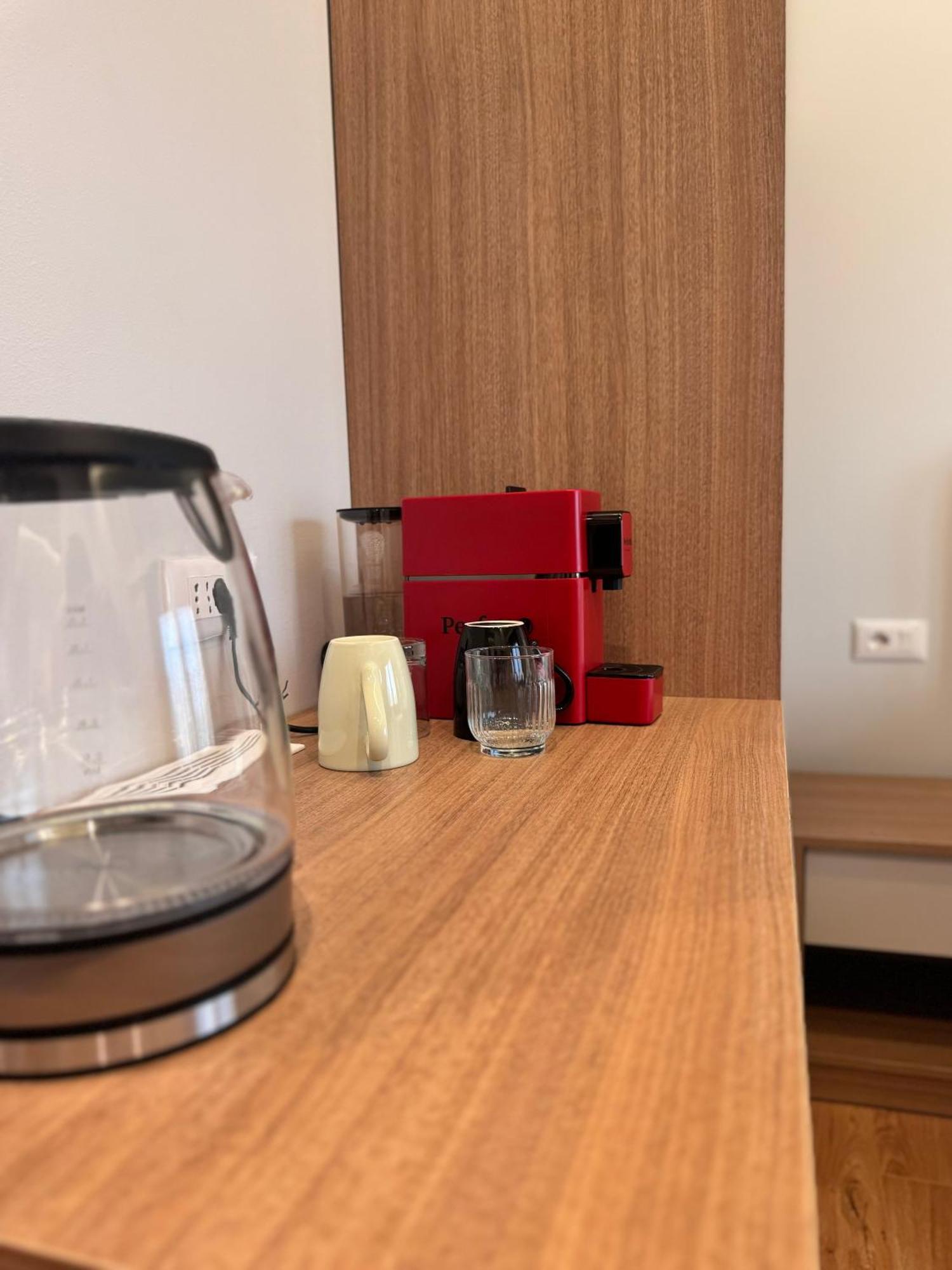 Izi Boutique Apartment Tirana Bagian luar foto