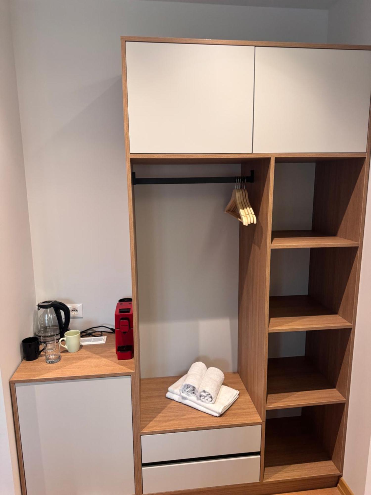 Izi Boutique Apartment Tirana Bagian luar foto