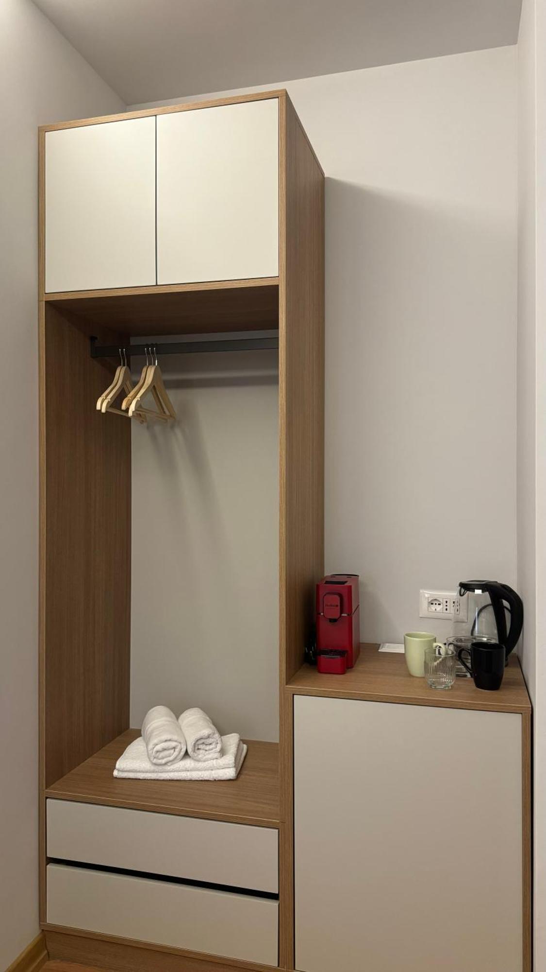 Izi Boutique Apartment Tirana Bagian luar foto
